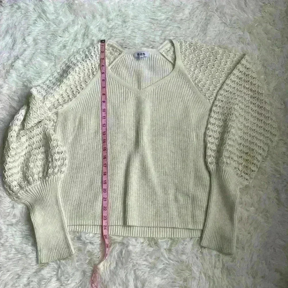 525 America Sweaters - 525 Women’s cream color sweater with crocheted poet sleeves. Size XL.